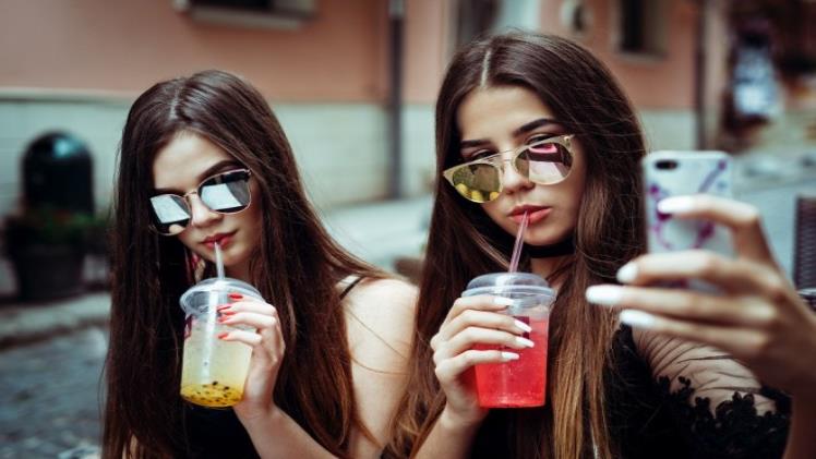 Does Instagram Show Who Viewed Your Video?