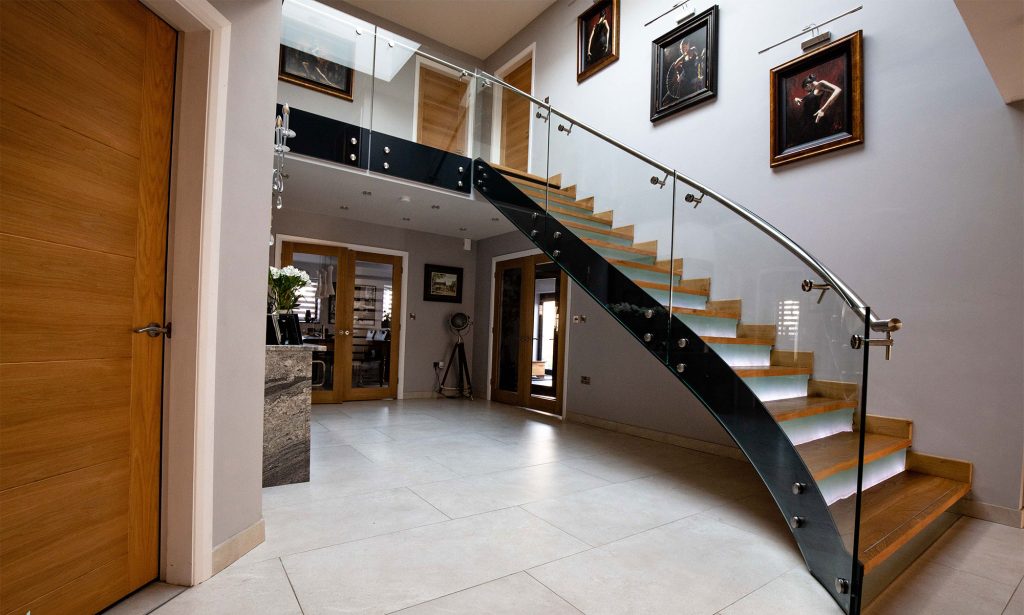 Glass Balustrade: The Future of Home Aesthetics